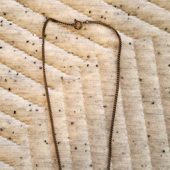 Heart locket necklace - Picture 4 of 4